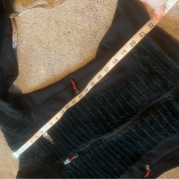 The North Face Hi Loft Fuzzy Zip Up Jacket Size Small - Picture 11 of 11